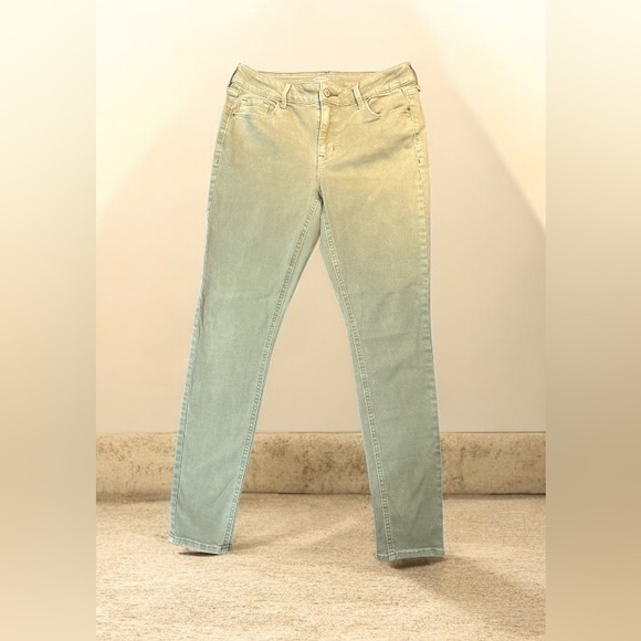 Old Navy Denim - Old Navy Rockstar Super Skinny Women's Light Green Jeans, size 30/28